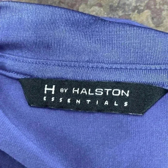 Halston essentials V neck slinky blue shirt top - Picture 9 of 11